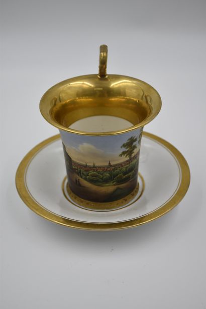 null Brussels porcelain cup representing a view of the city of Hanover with mention...