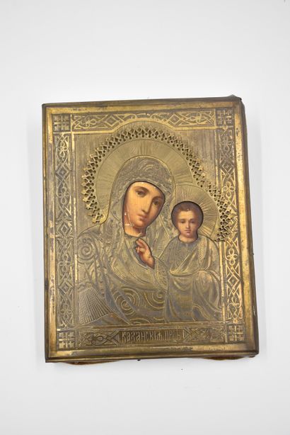 null Lot of three old icons. Dimensions : 18 x 22 / 11 x 13 and 10 x 13 cm. Private...