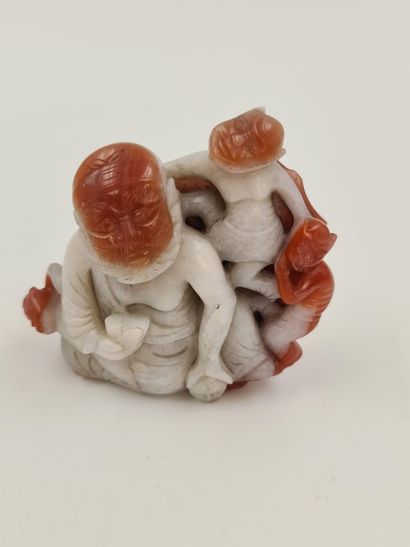 null Character in agate cornaline of China. Dimensions : 7 x 8,5 cm.



Chinese carneool...
