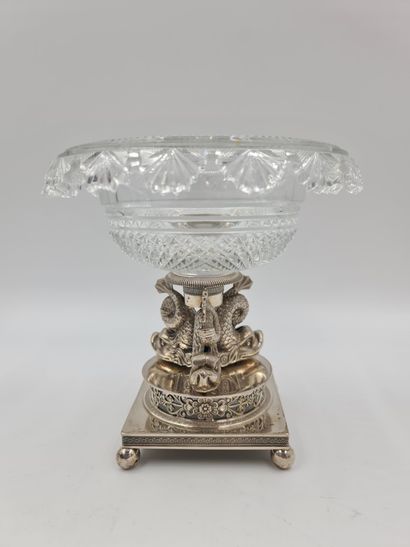 null Silver middle table decorated with sea dragons topped by a crystal cup. Brussels...