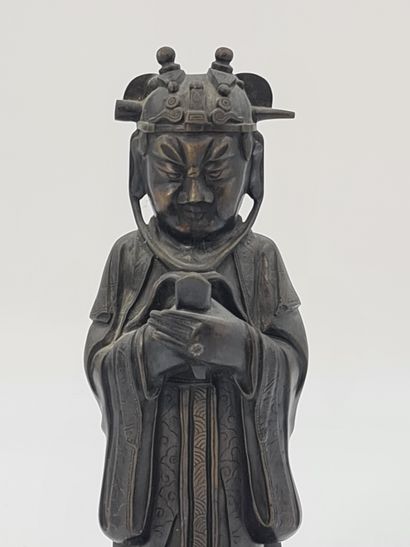 null Chine XVIIIème. Auguste de Jade en bronze. Ht : 29,5 cm



18e eeuws China....