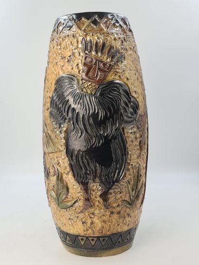 Roger GUERIN (1896-1954). Roger GUERIN (1896-1954). Stoneware vase decorated with...