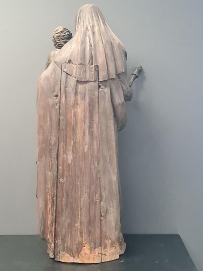 null 1700年左右木雕的圣母和儿童。高度：88厘米

1700年以后，Houtsnijwerk的Maagd and kind。高度：88厘米