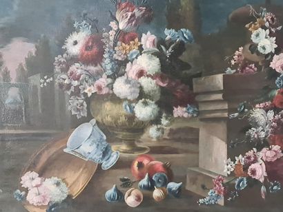 Francesco LAVAGNA (1684-1724).Attribué à. Francesco LAVAGNA (1684-1724) 归功于。古典风格的风景背景上的花卉和代尔夫特陶罐静物画。18世纪初的布面油画。尺寸：130...