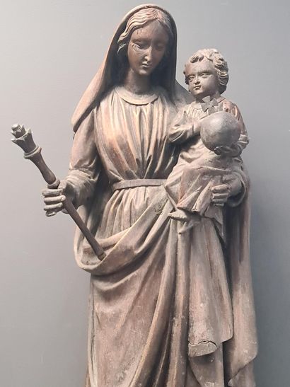 null Vierge à l’ enfant en bois sculpté vers 1700. Ht : 88 cm

Maagd en kind in houtsnijwerk...