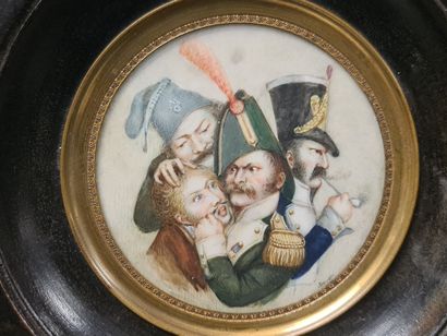 null 一对拿破仑三世时期的椭圆形微型画，主题是幽默的。女士们与留着小胡子的先生们打闹。直径：7厘米。

一对拿破仑三世时期的椭圆形微型画，主题是幽默的。有胡...