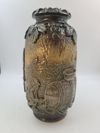 Roger GUERIN (1896-1954). Roger GUERIN (1896-1954). Vase in stoneware with decoration...