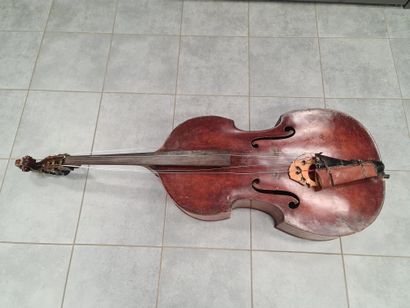 null French double bass circa 1900 (Thibouville-Lamy ??), with a signed bow. Modern...
