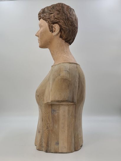 Yves BOSQUET (1939) Yves BOSQUET (1939). Buste féminin. Sculpture à la technique...