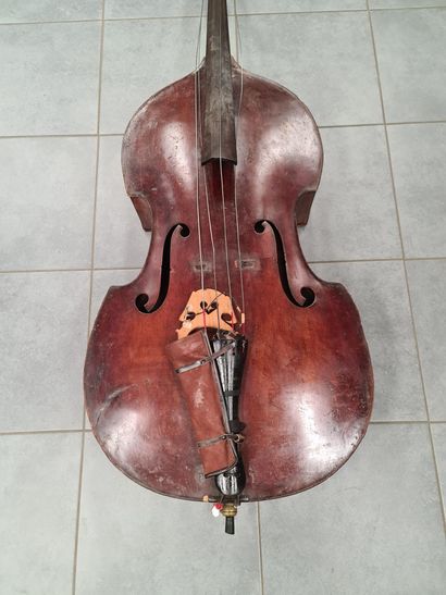 null French double bass circa 1900 (Thibouville-Lamy ??), with a signed bow. Modern...