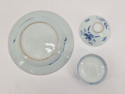 null Compagnie des Indes XVIIIème siècle. Lot de sept porcelaines de Chine comprenant...