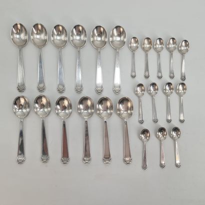 DELHEID FRERES. DELHEID FRERES. Art Deco silver cutlery set with a total of 73 pieces...