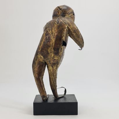 REINHOUD (1928-2007). REINHOUD (1928-2007). The twister. Sculpture in repoussé and...