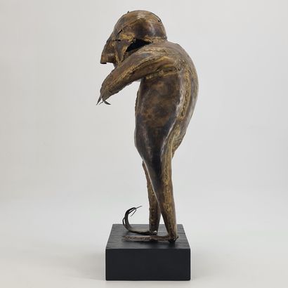 REINHOUD (1928-2007). REINHOUD (1928-2007). The twister. Sculpture in repoussé and...