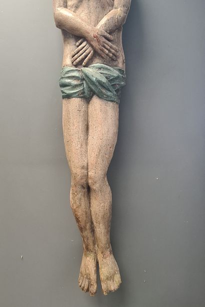 null Christ gisant en bois sculpté vers 1600 en bois sculpté polychrome. Longueur...