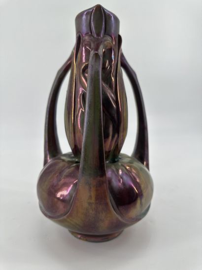 Charles CATTEAU (1880-1966). Charles CATTEAU (1880-1966). Art Nouveau vase in flamed...