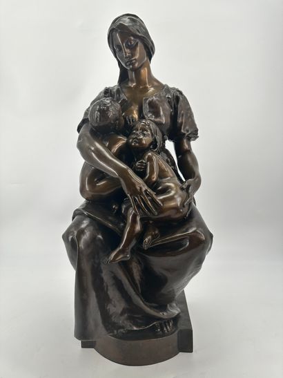 Paul DUBOIS (1829-1905) Paul DUBOIS (1829-1905). Maternité. Sculpture en bronze à... Gazette Drouot
