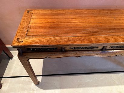 null China, circa 1900. Rectangular painter's table or altar table, in light patina...