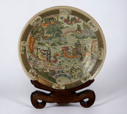 null China, modern work circa 1960. Large porcelain and enamel dish in the green...