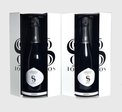 null Deux bouteilles de Champagne Xavier LORIOT Extra Brut - 100S en coffret
Sans...