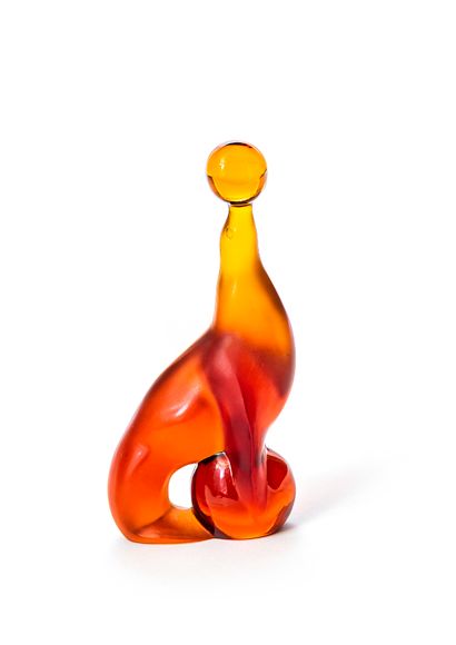 null Amber tinted crystal sea lion

H. 15,5 cm