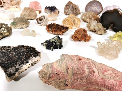 null Mineral collection including opal, amethyst, agate, quartz, calcite, amber,...