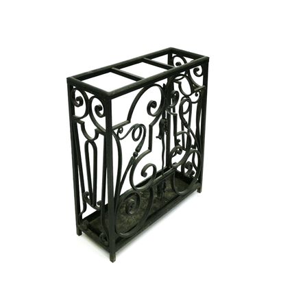 null Wrought iron umbrella holder with arabesque decoration

W. 60,5 x D. 20,5 x...