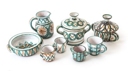 null Robert PICAULT (1919-2000)

Earthenware breakfast set with geometric patterns...
