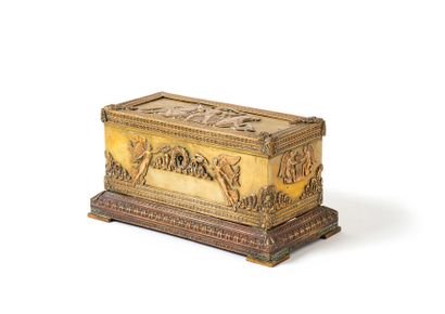 null Chiselled copper and brass box of quadrangular shape with Napoleonic decoration...