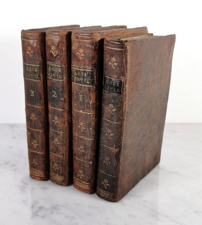 null CODE CIVIL DES FRANÇAIS, 4 tomes
Édition GARNERY, An XI (1803) pour le tome...