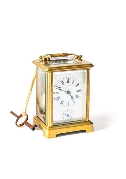 null Officer's clock, enamelled dial with Roman numerals, seconds dial at 6 o'clock,...