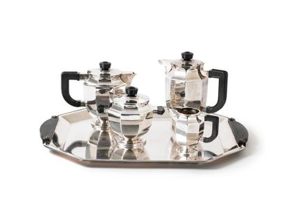 null Goldsmith CHRISTOFLE - Collection GALLIA
Art Deco-inspired tea and coffee service...