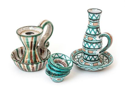 null Robert PICAULT (1919-2000)
Six earthenware pieces with geometrical patterns...