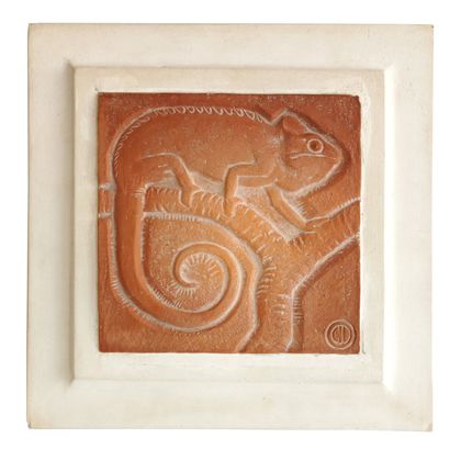 null The 70s and 80s

The chameleon

Terracotta tile in bas-relief bearing a stylised...