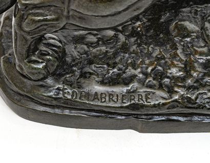 null Édouard DELABRIERRE (1829-1910)

Tigre terrassant un caïman

Bronze à patine...