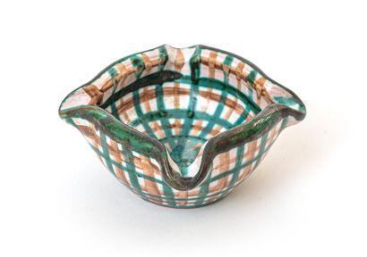 null Robert PICAULT (1919-2000)

An earthenware ashtray with monogrammed geometric...