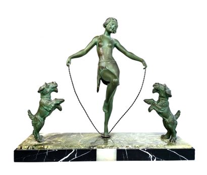 null ART DECO

Dog Gymnast, 1930s

Sculpture in ruler with green patina and wire...