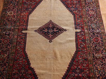 null Ancien, original et fin tapis Ferahan – Iran, vers 1900 

Dimensions : 194 x...