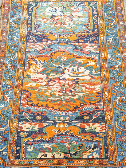 null Original et fin tapis Melayer – Iran, vers 1930

Dimensions : 150 x 100 cm

Caractéristiques...