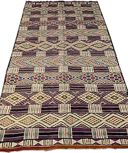 null Original and old Moroccan Kilim carpet - North atlas, first part of the 20th...