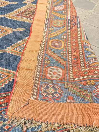 null Important carpet Galerie Melayer - Iran, circa 1920

Dimensions: 390 x 105 cm

Technical...