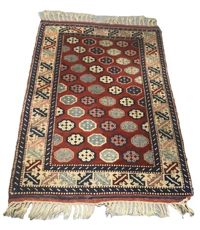 null Kazak carpet (South Caucasian), circa 1980

Dimensions: 130 x 99 cm

Technical...