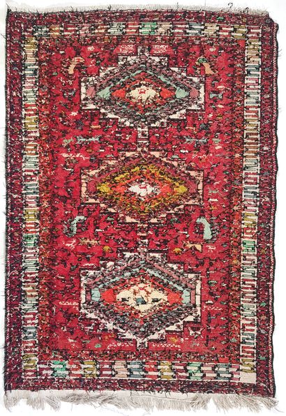 null Silk Soumak Rug - Iran, circa 1980

Dimensions: 141 x 97 cm

Technical characteristics...
