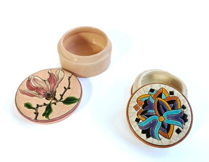 null LONGWY

Enamelled earthenware lot including two covered pots with magnolia flower...