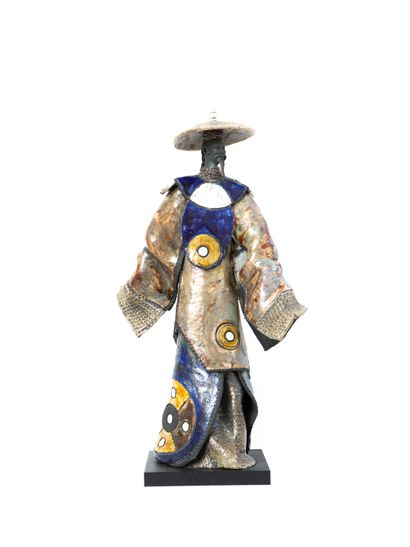 null PAUL BECKRICH (NÉ EN 1955)

« Chinois » 2005

Sculpture.

Épreuve en céramique...