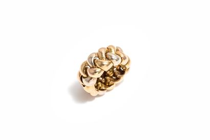 null POIRAY 

3 gold 18K (750 thousandths) ring with braid motif

Signed and numbered

Finger...