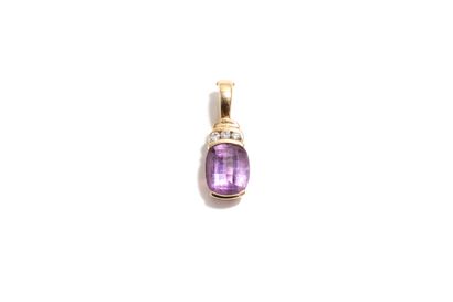 null Pendant decorated with an oval facetted amethyst heightened by three small round...