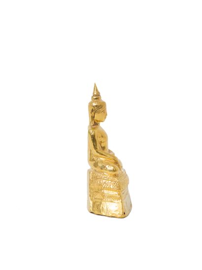 null Cambodia or Thailand, Ayutthaya Kingdom, late period

A gold embossed Buddha...