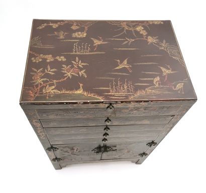 null Chinese silverware in lacquered wood opening to a flap, four drawers and two...