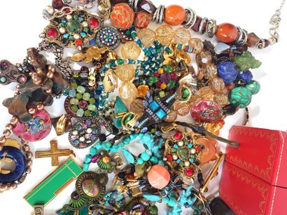 null Lot of costume jewelry and designer jewelry including necklaces, bracelets,...